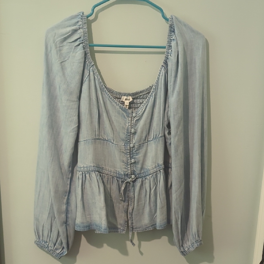 NWT Aerie Light Denim Blouse